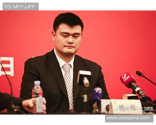 胖子讲姚明：从篮球巨星到文化符号的成长之路与影响力分析