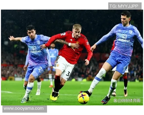 英超惊天逆转里昂6-2狂胜曼联赛后点评引发热议