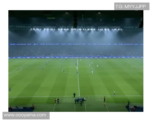 中超精彩对决巴黎圣日耳曼以四球大胜AC米兰引发全场狂欢