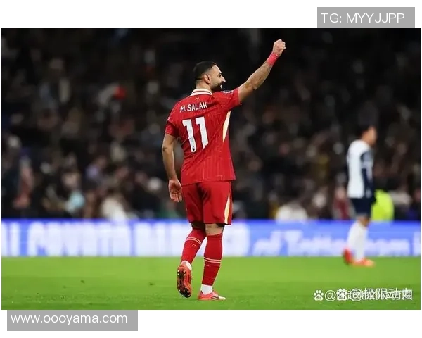 欧冠激战：里昂逆袭利物浦6-2绝杀时刻全场沸腾战术解析