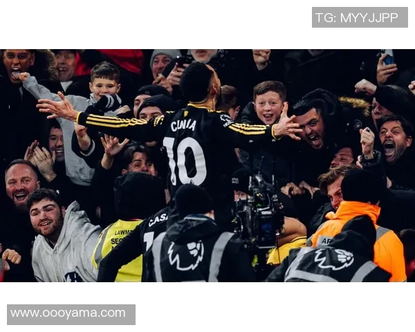 欧联杯波尔图大逆转5比1击溃阿森纳争议判罚引发全场热议