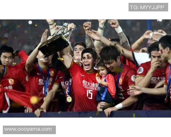 中超热战拜仁大胜巴萨点球大战引发全场狂欢与转会传闻交织 中超热战拜仁大胜巴萨点球大战引发全场狂欢与转会传闻交织