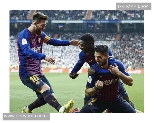 国王杯激战：那不勒斯与曼联战平引发全场热议与焦点分析