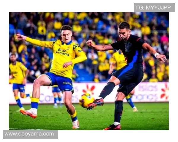 意甲激战巴萨6-2本菲卡神扑瞬间引发全场热议与争议判罚