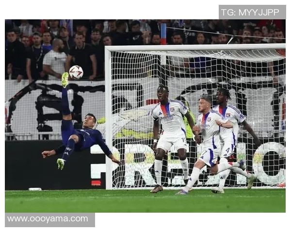 欧联杯精彩对决阿森纳绝杀里昂引爆全场激情瞬间