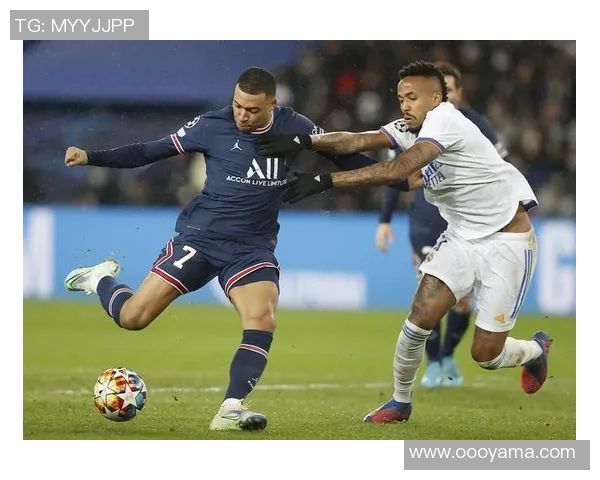 欧冠大战：巴黎圣日耳曼与皇马激战成平点球决胜引发全场沸腾